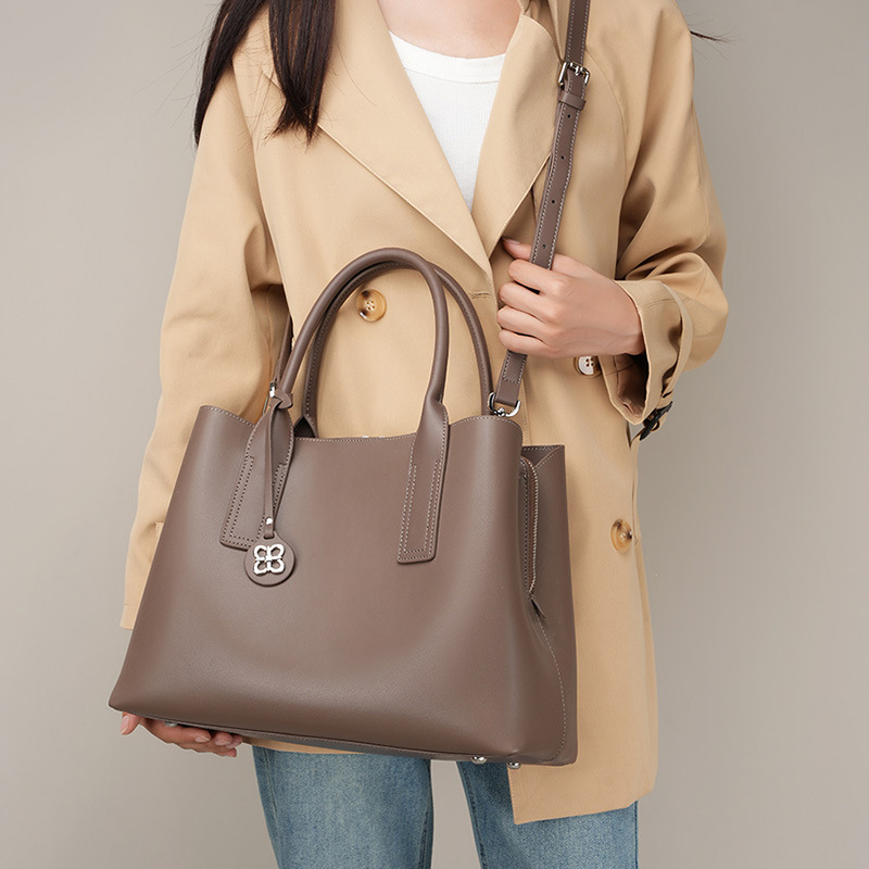 Women Black Genuine Leather St - đánh giá và giá Shoulder Bag Structured